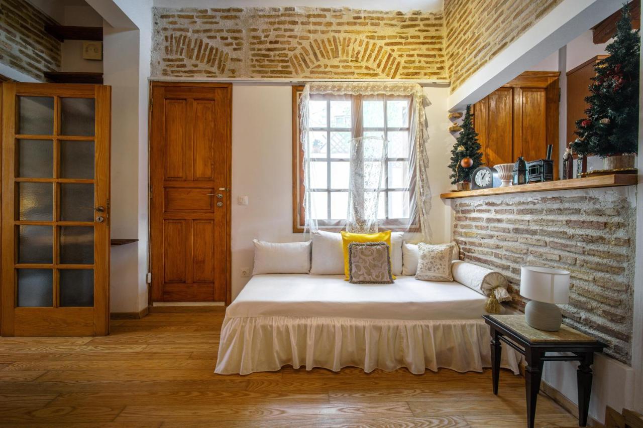 Luxurious Villa At Mets Athens Exterior photo