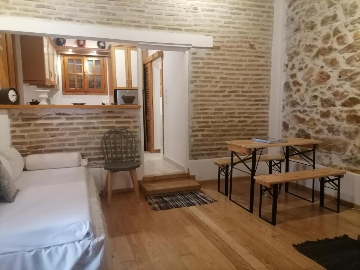 Luxurious Villa At Mets Athens Exterior photo